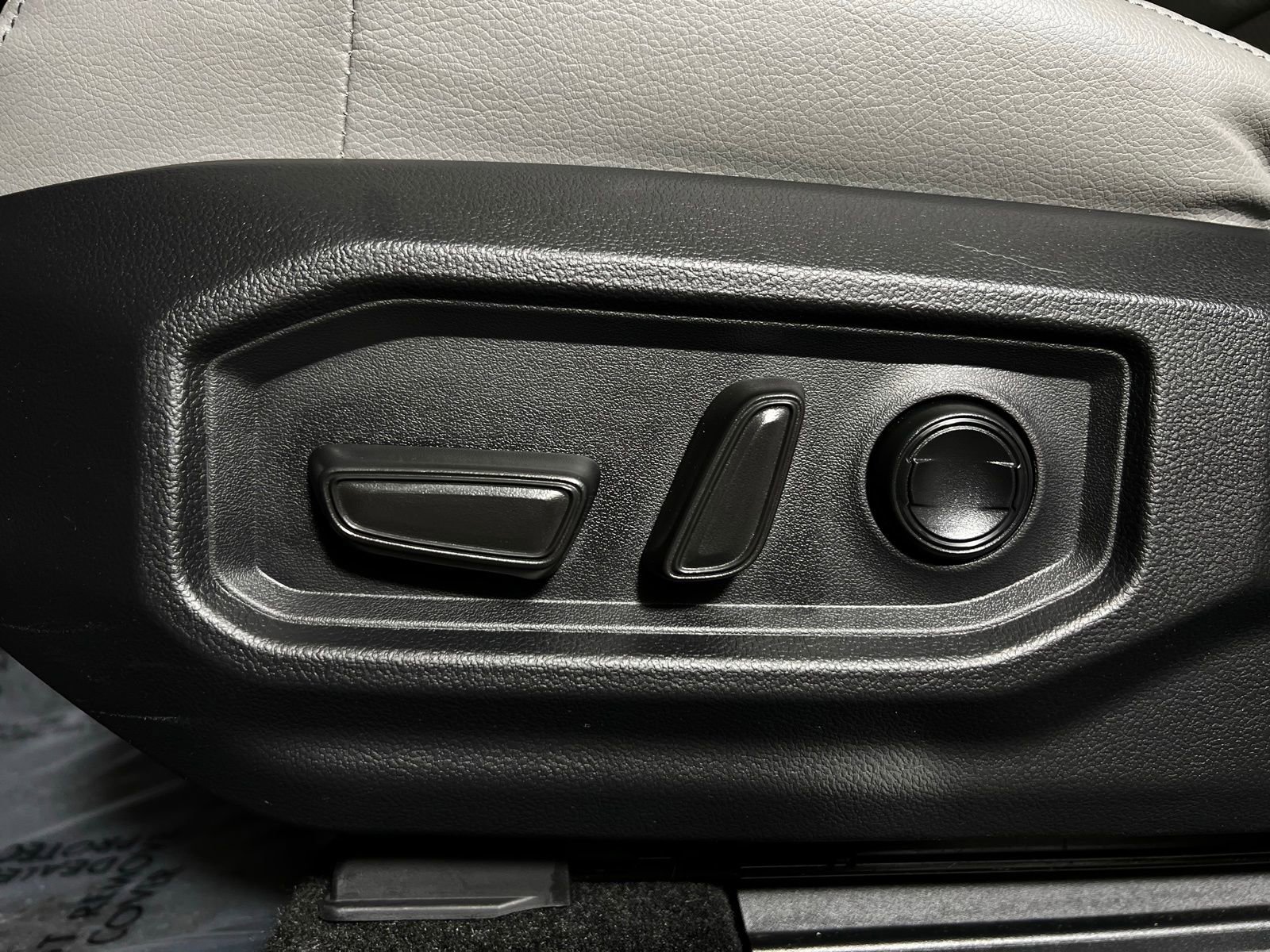 Certified 2023 Toyota Sequoia Limited image 14