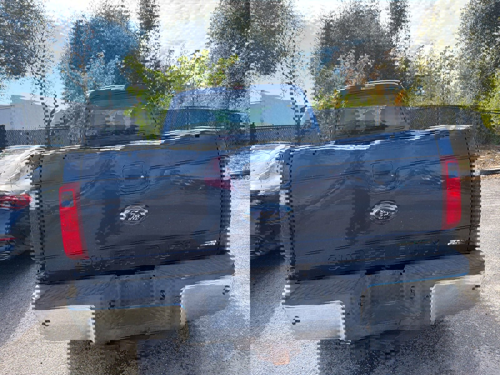 Used 2015 Ford F250 XL w/ Power Equipment Group image 10