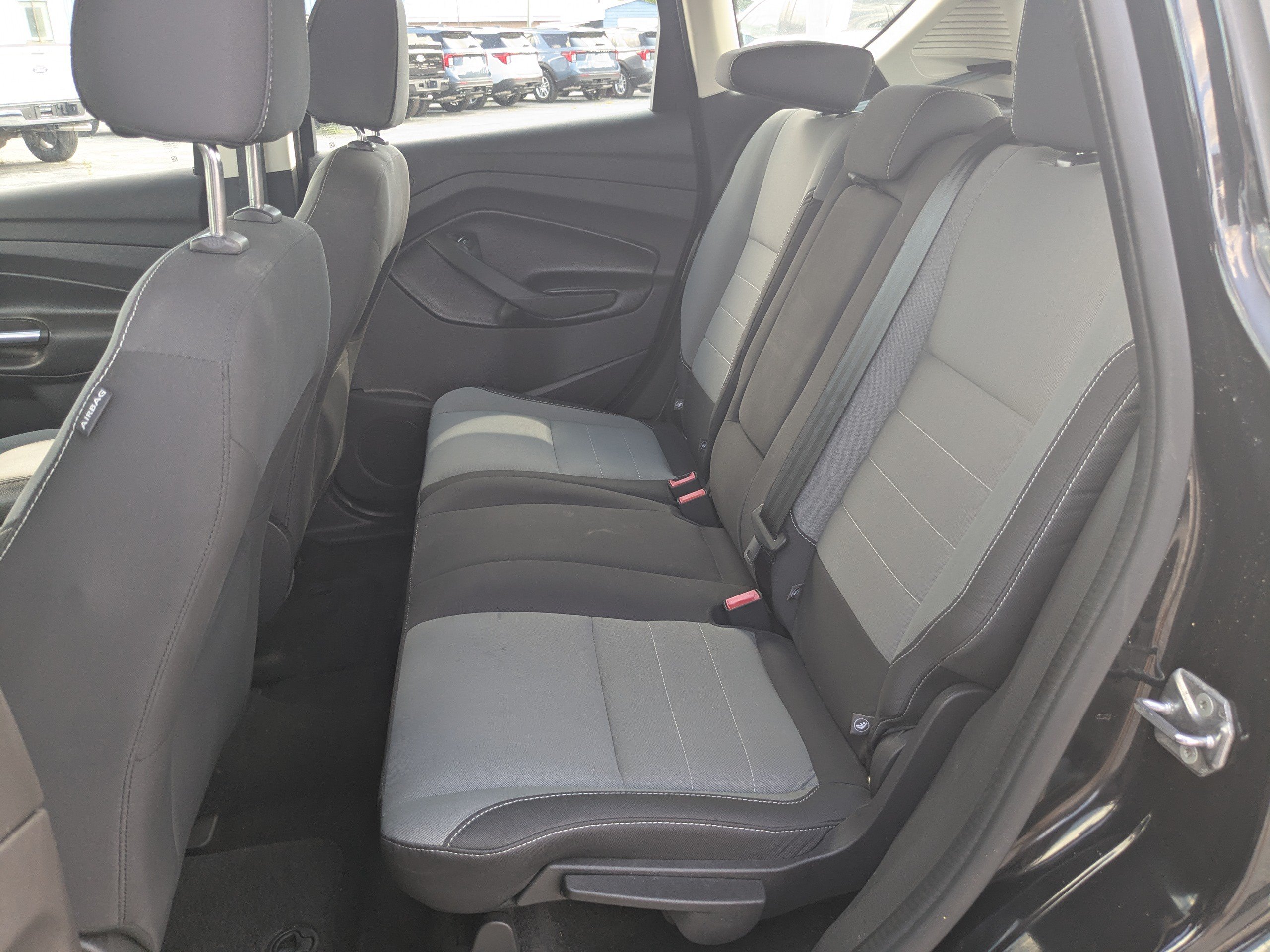 Used 2016 Ford C-MAX SE w/ Equipment Group 201A FWD image 13