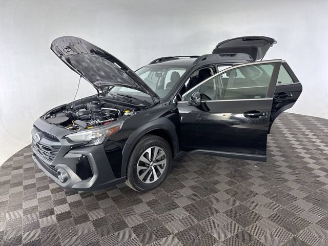 Used 2023 Subaru Outback Premium AWD/4WD image 10