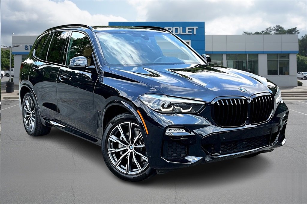 Used 2021 BMW X5 xDrive40i w/ M Sport Package
