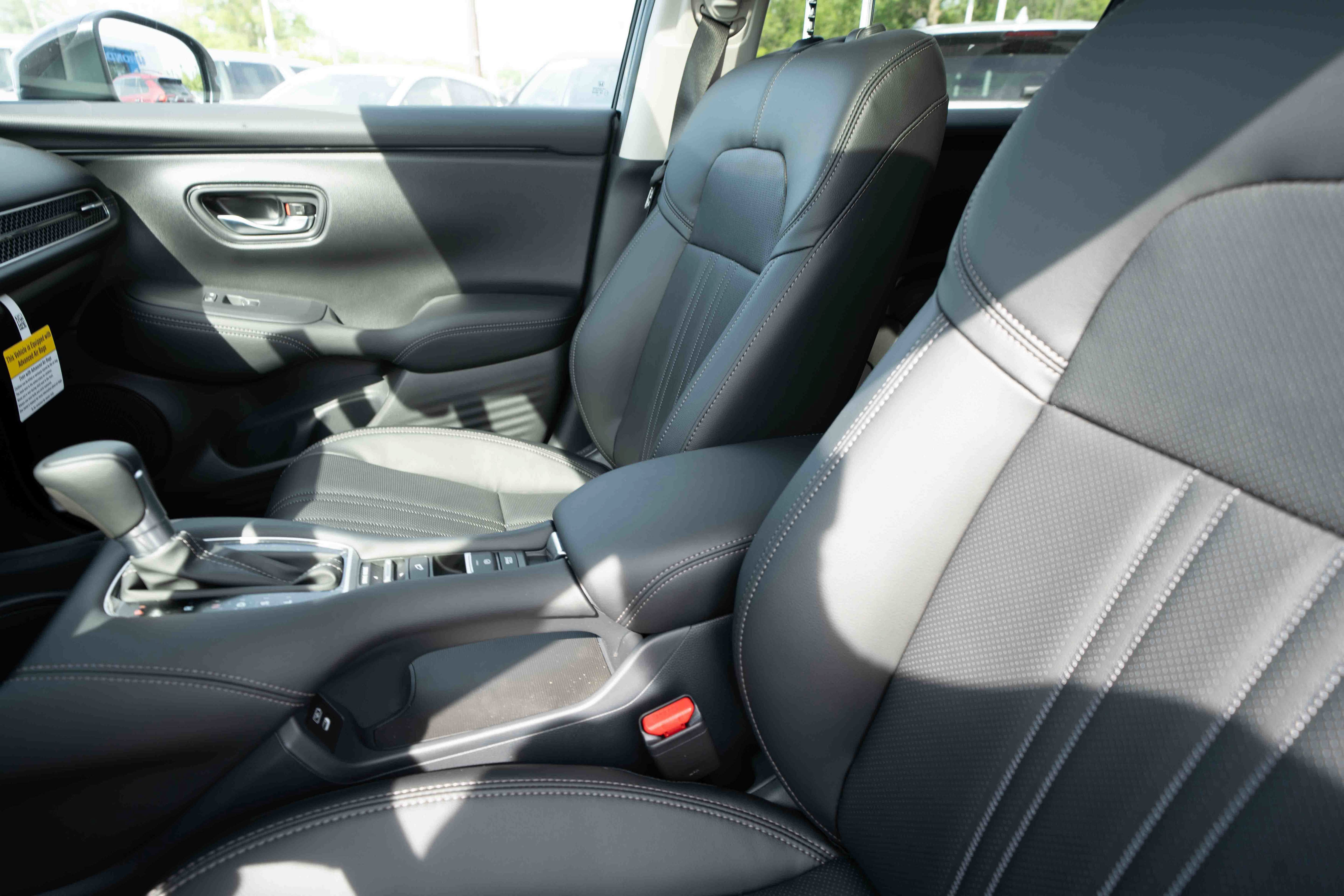 New 2027 Honda HR-V EX-L image 10
