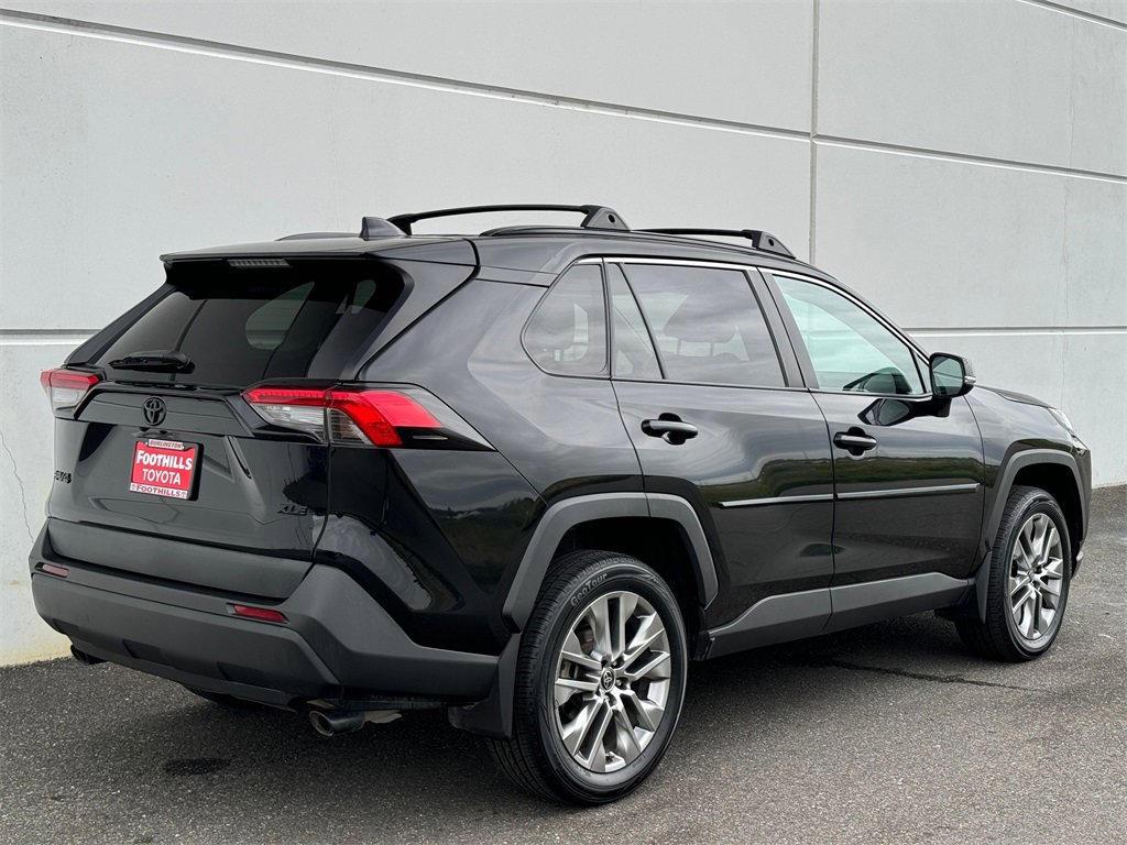 Certified 2022 Toyota RAV4 XLE Premium image 7