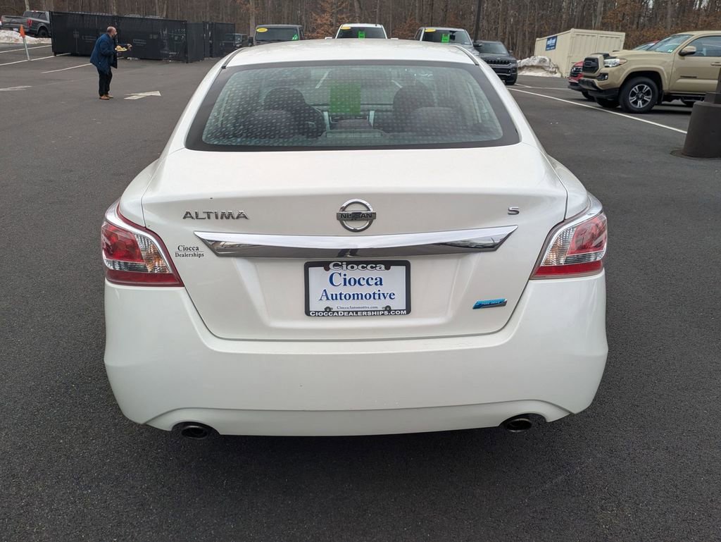 Used 2013 Nissan Altima 2.5 S FWD image 6