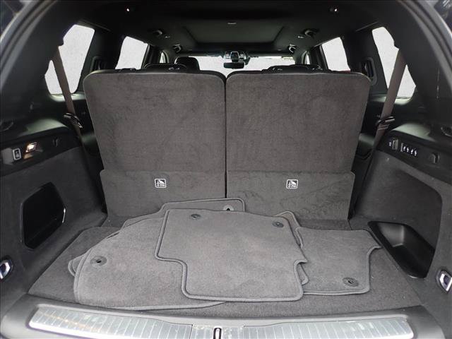 Used 2022 Jeep Grand Cherokee L Overland w/ Luxury Tech Group IV AWD/4WD image 8
