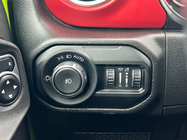 Used 2021 Jeep Wrangler Unlimited Rubicon image 19