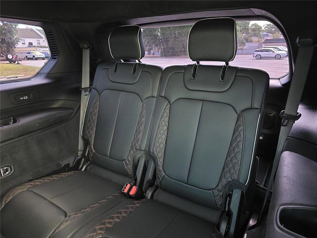 Used 2023 Jeep Grand Cherokee L Summit AWD/4WD image 14