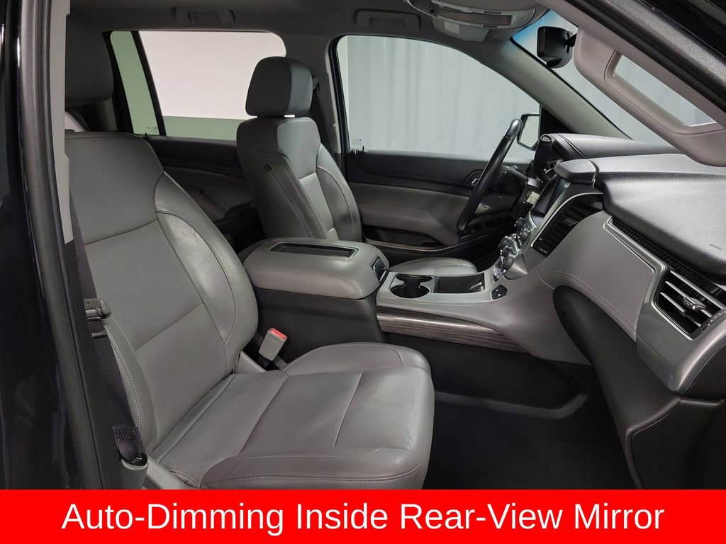 Used 2017 Chevrolet Suburban LT image 27