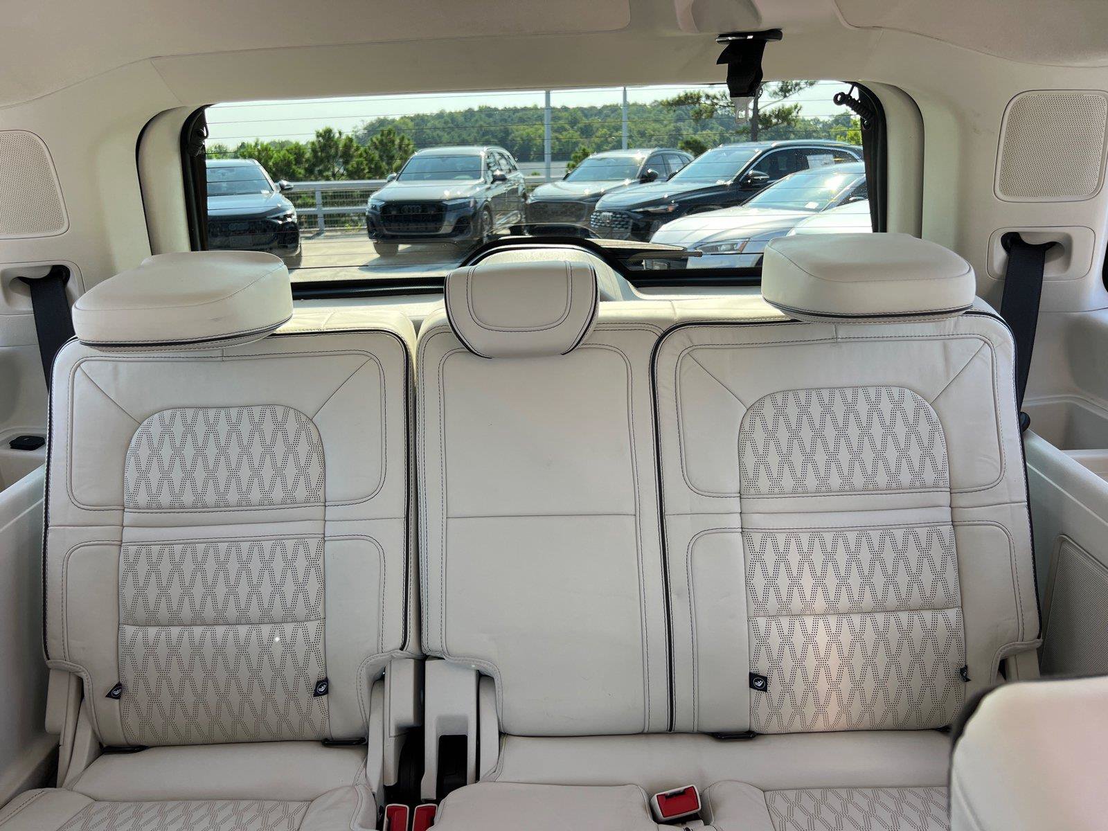 Used 2024 Lincoln Navigator Black Label AWD/4WD image 23