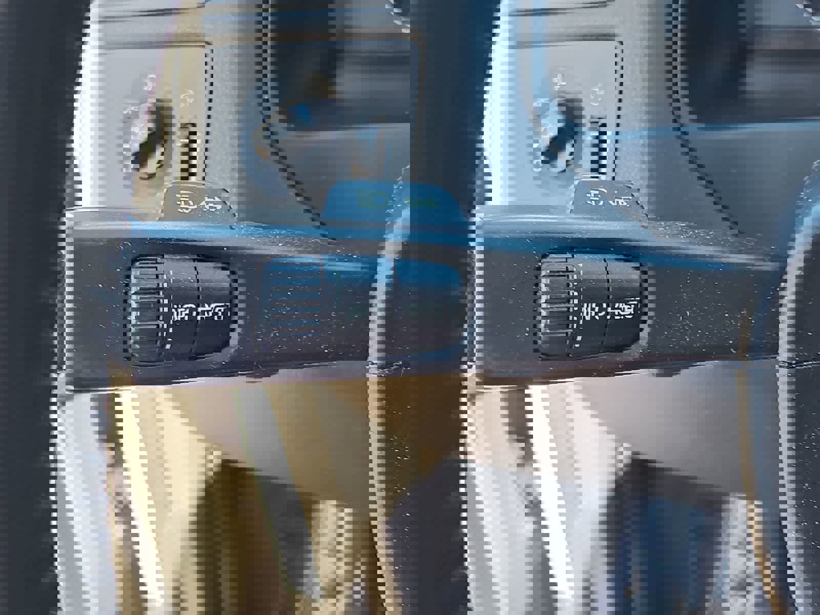 Used 2009 Volvo C30 T5 image 23