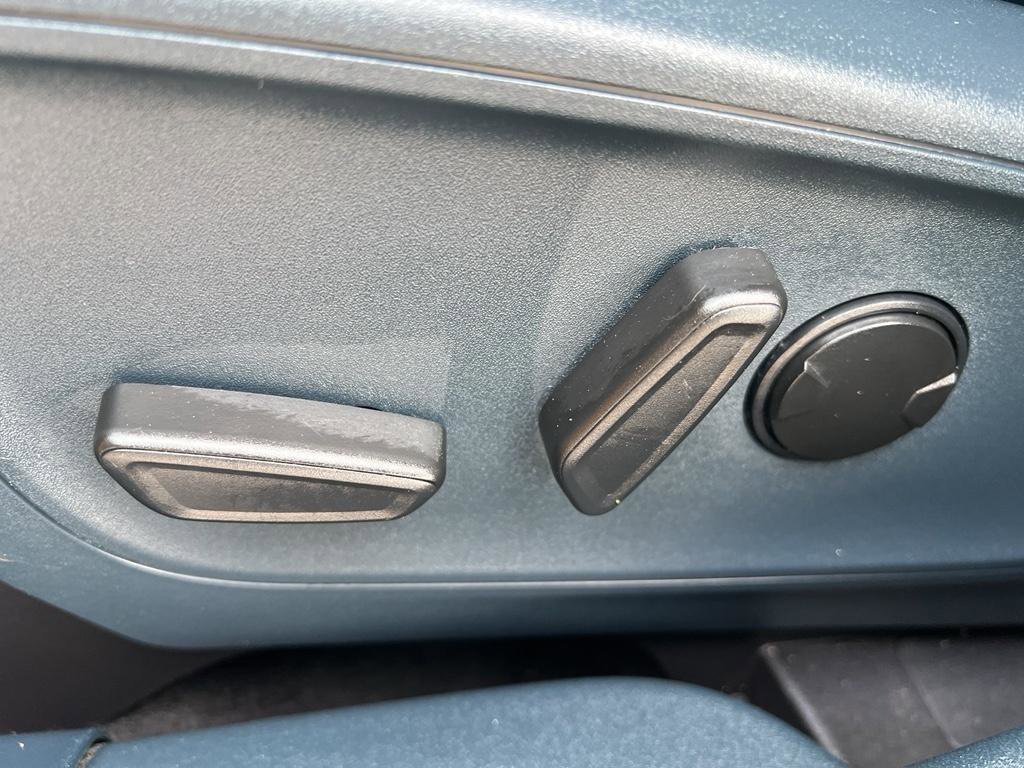 Used 2023 Ford Maverick Lariat w/ Lariat Luxury Package image 19