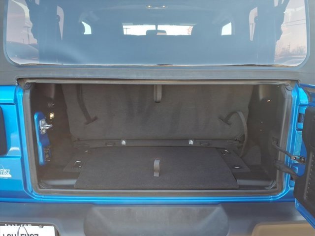 Used 2021 Jeep Wrangler Sport image 28