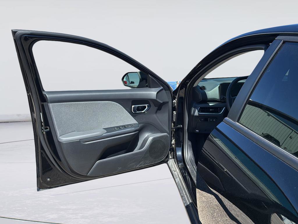 Certified 2025 Kia K4 EX image 20