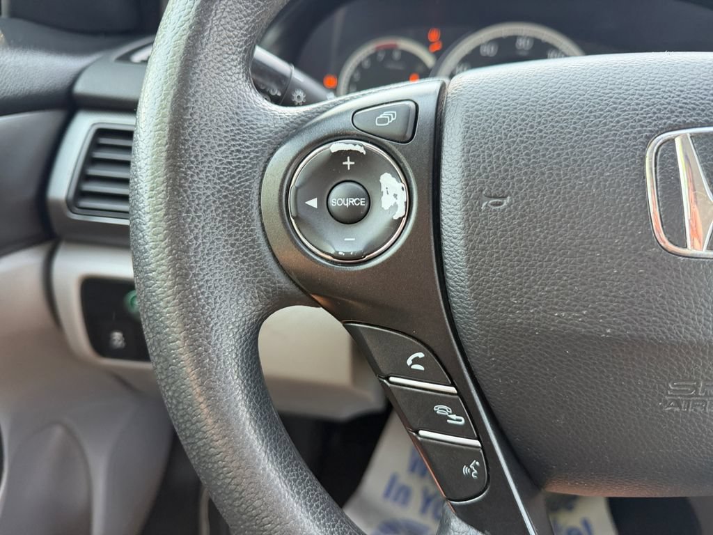 Used 2013 Honda Accord LX image 16
