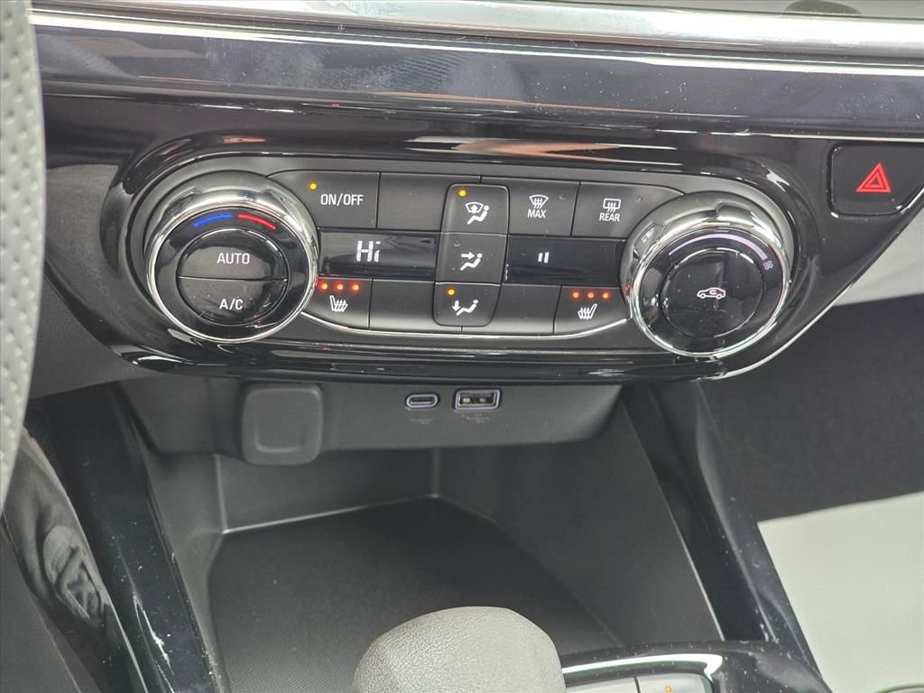 New 2026 Chevrolet Trax RS w/ Driver Confidence Package image 16