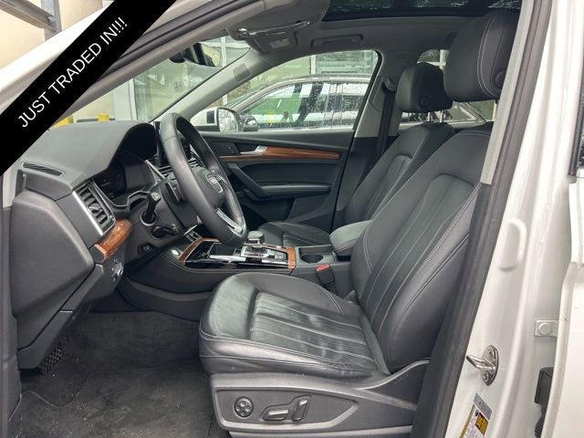 Used 2023 Audi Q5 2.0T Premium Plus w/ Premium Plus Package image 10