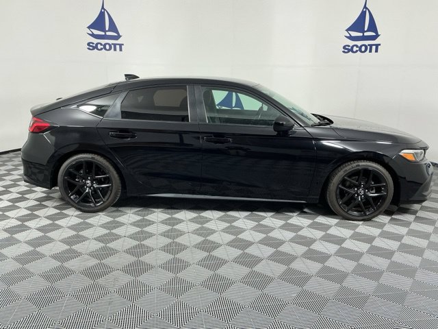 Used 2023 Honda Civic Sport image 6