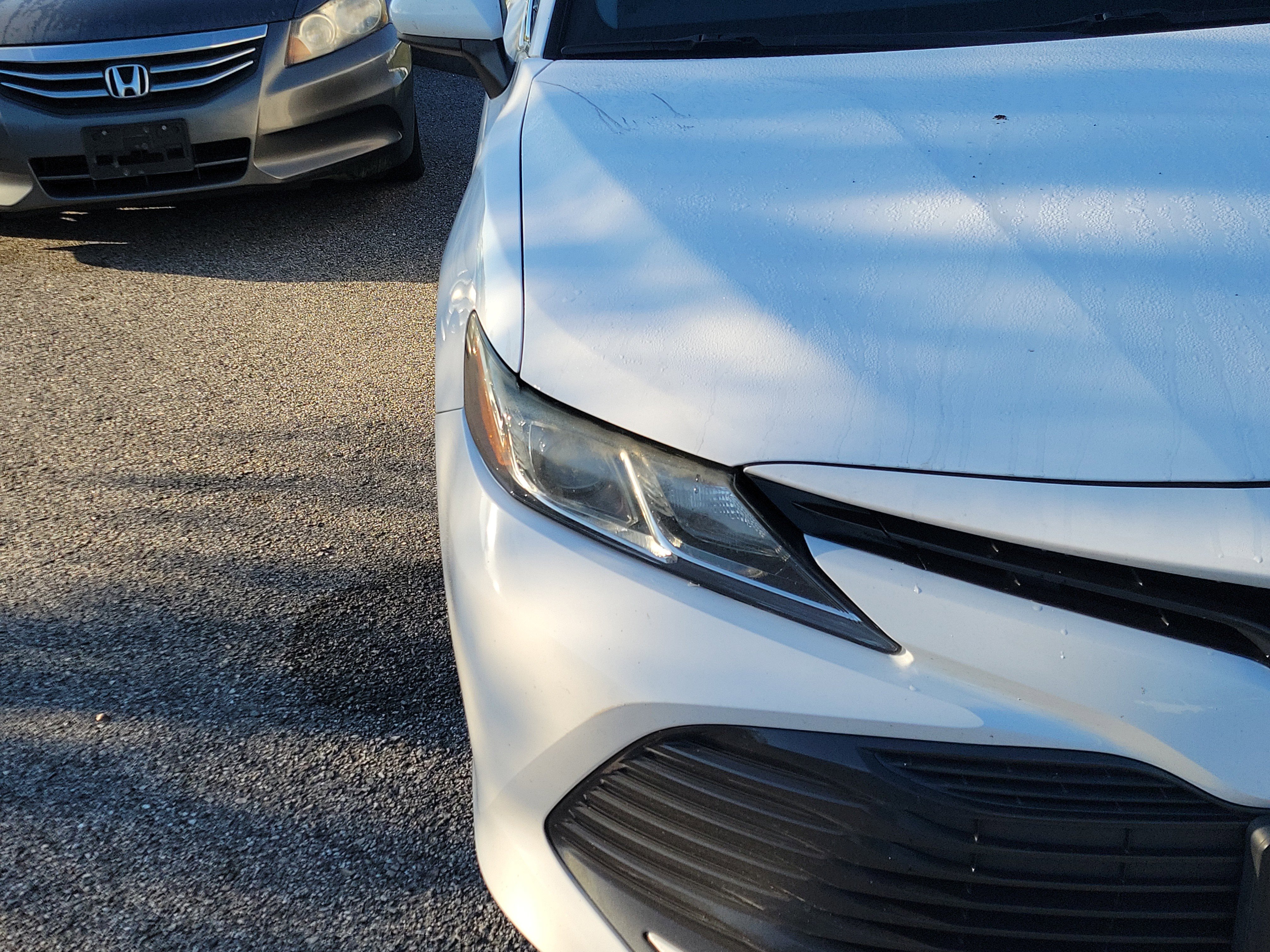 Used 2019 Toyota Camry LE image 5