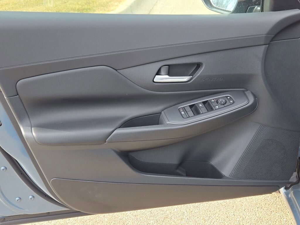 New 2026 Nissan Sentra SV w/ Floor Mat Package FWD image 17