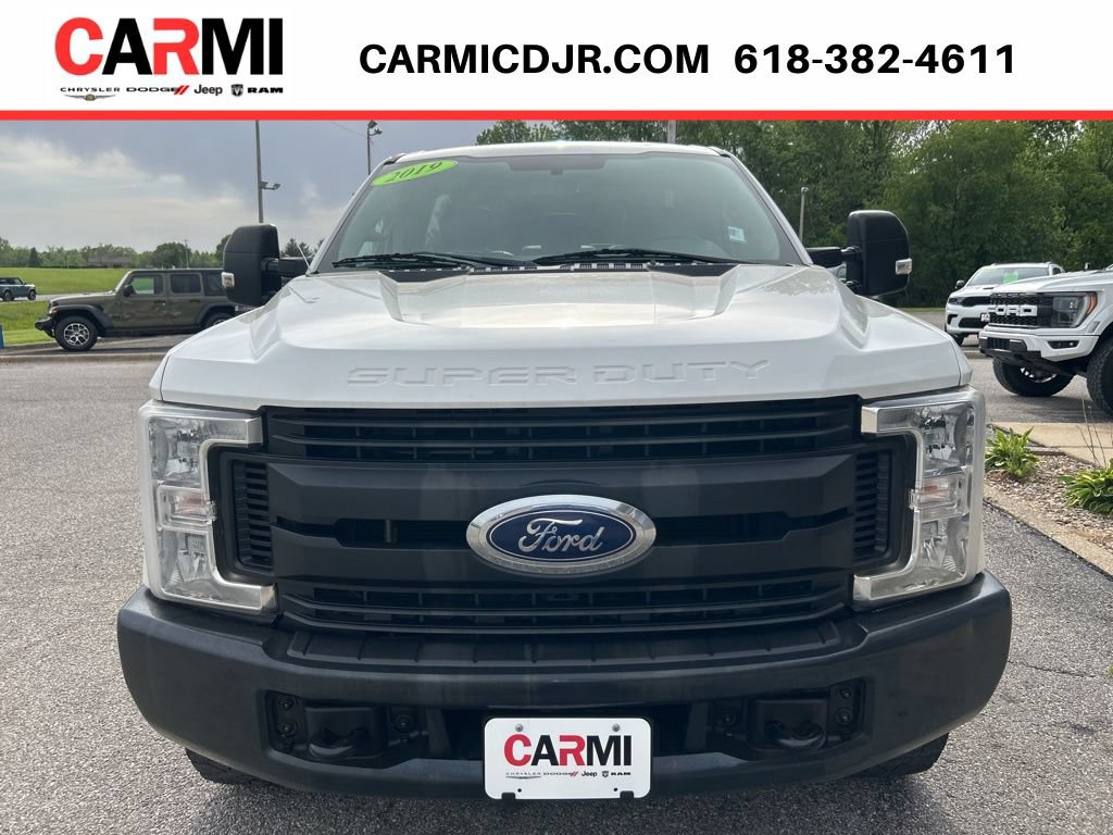 Used 2019 Ford F250 XL w/ Power Equipment Group AWD/4WD image 2