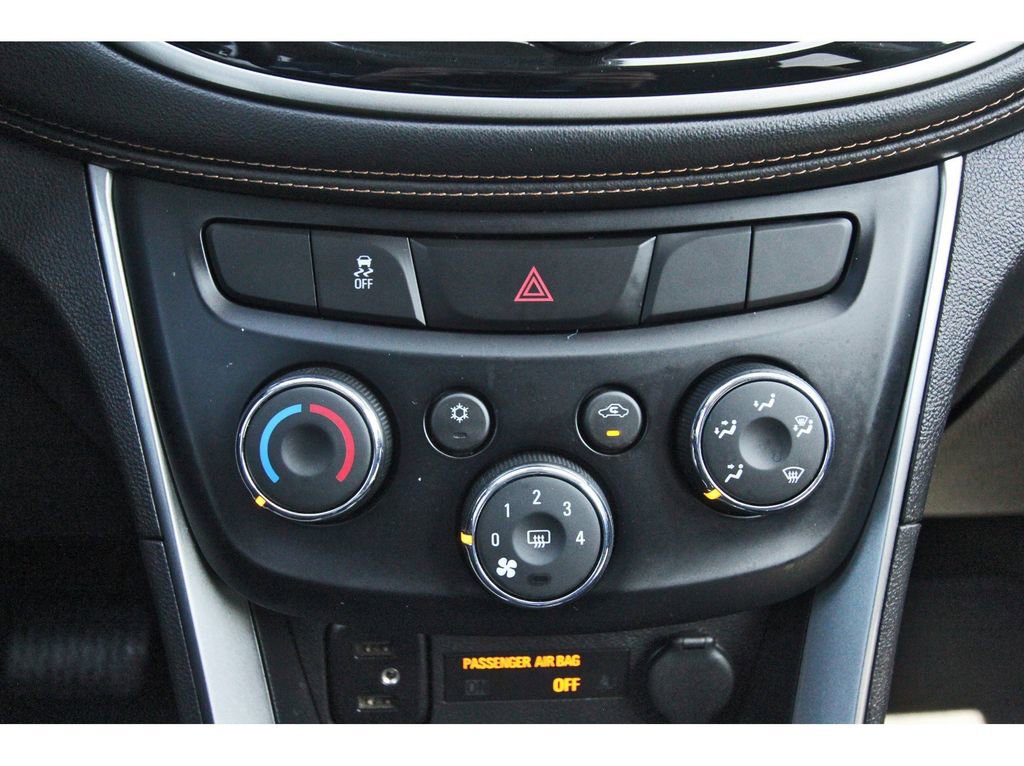 Used 2019 Chevrolet Trax LS w/ Tint and Cruise Package FWD image 29