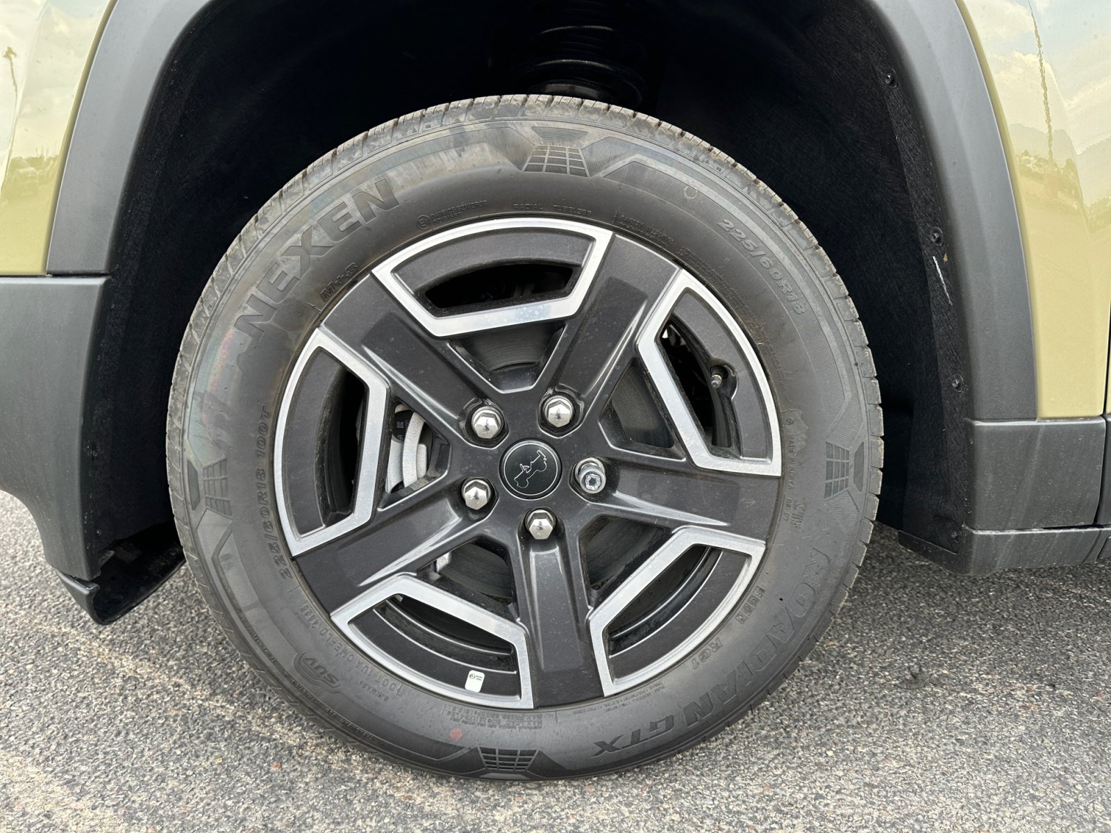 New 2026 Jeep Cherokee Laredo AWD/4WD image 10