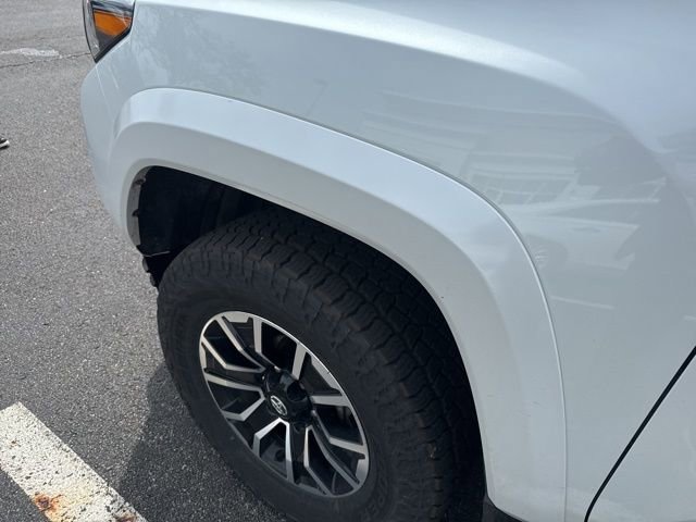 Used 2021 Toyota Tacoma TRD Sport w/ Technology Package image 7