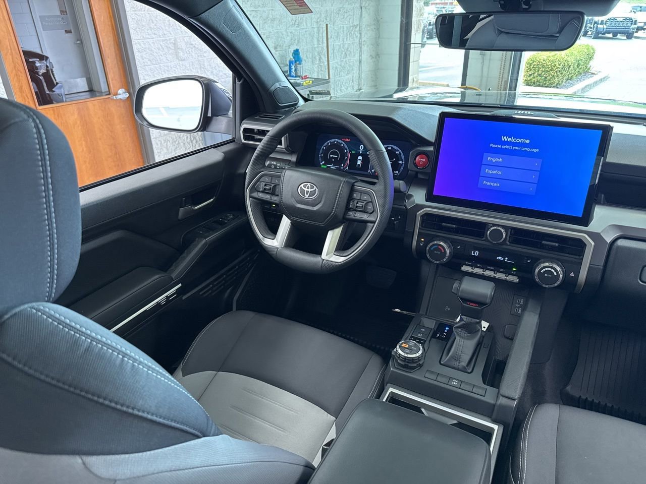 Certified 2025 Toyota Tacoma TRD Off-Road w/ TRD Off Road Upgrade Package image 44