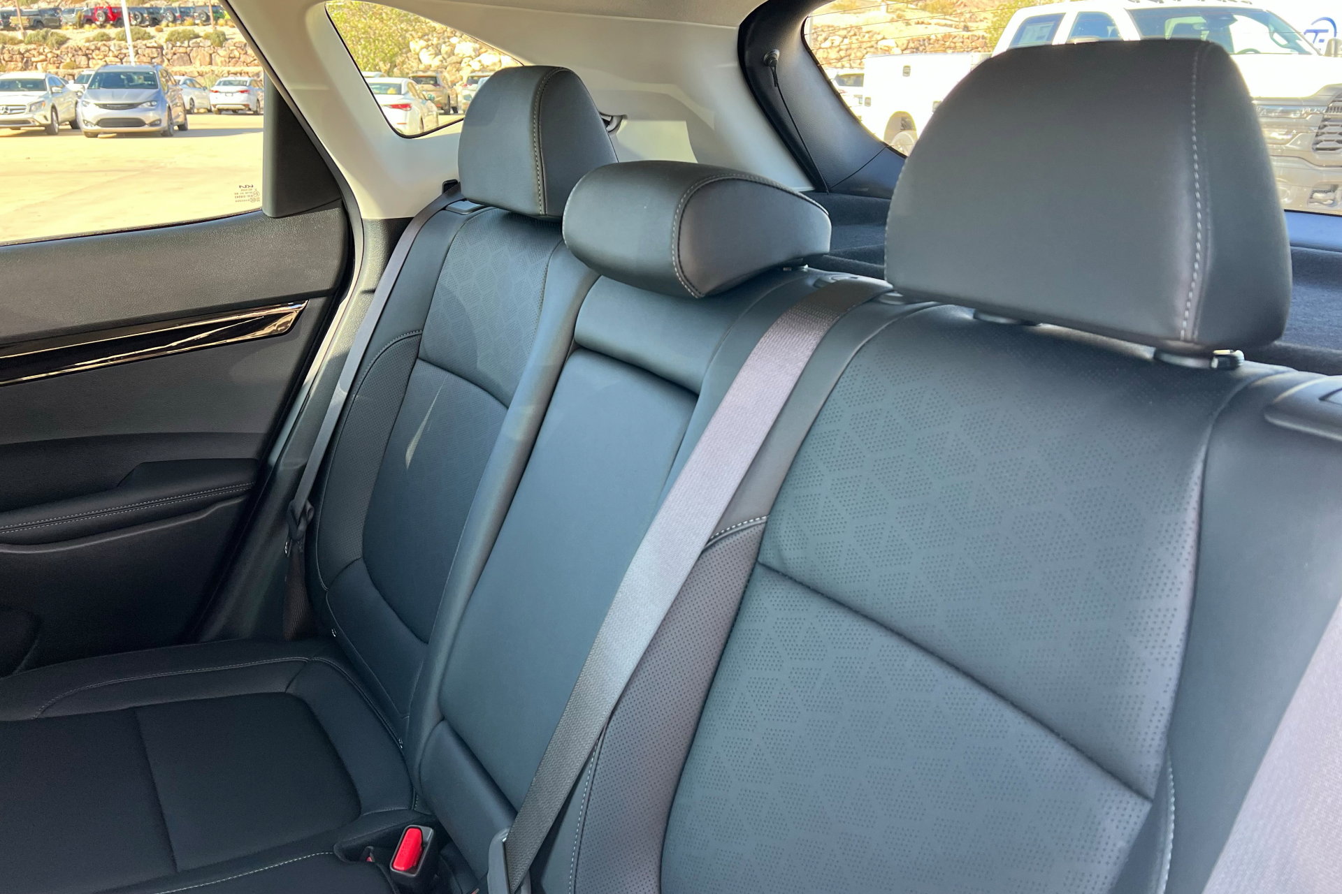 Used 2025 Kia Seltos SX image 21