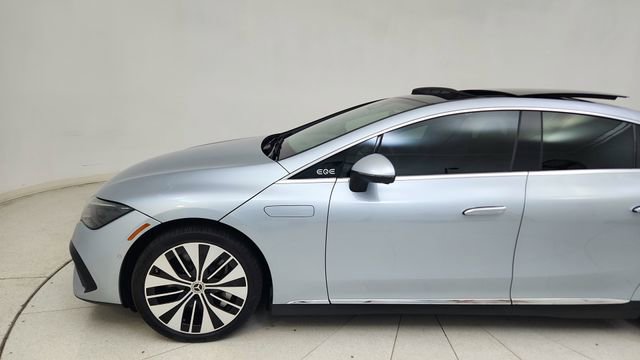 Used 2023 Mercedes-Benz EQE 500 4MATIC Sedan w/ Digital Light Package image 7