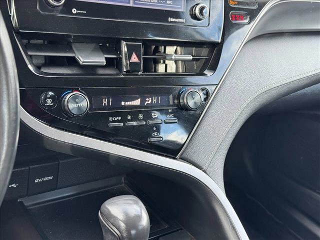 Used 2024 Toyota Camry SE image 15