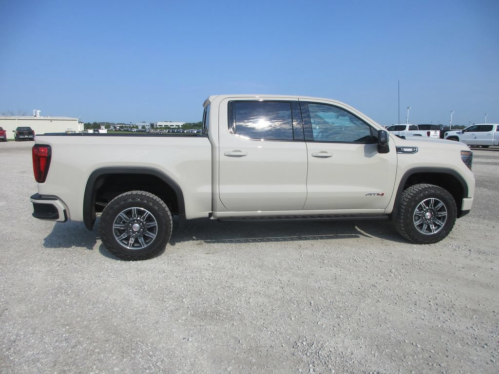 New 2026 GMC Sierra 1500 AT4 w/ AT4 Premium Package AWD/4WD image 4