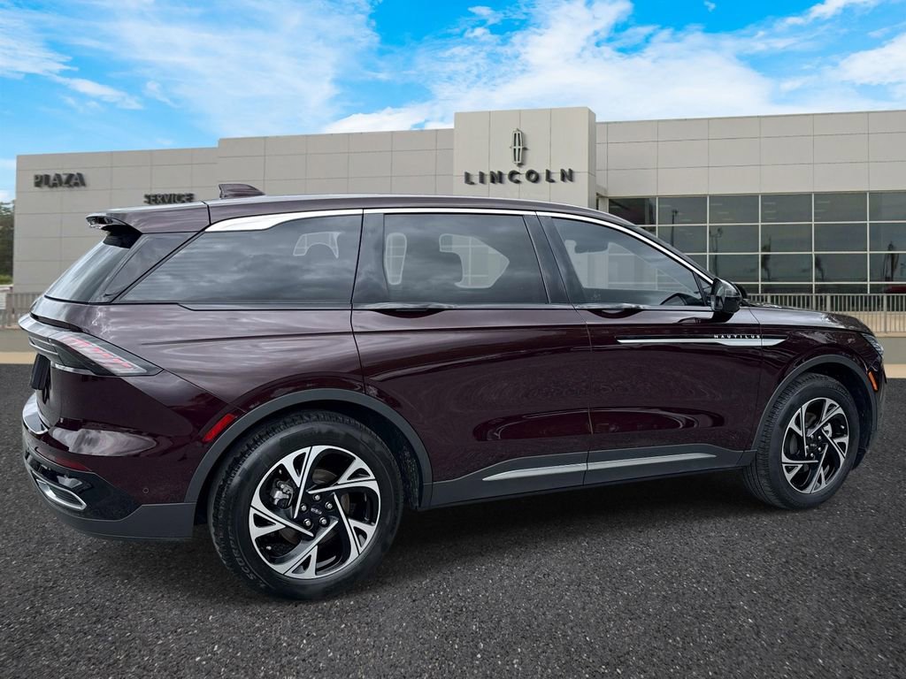 Certified 2024 Lincoln Nautilus Premier w/ Equipment Group 102A AWD/4WD image 3