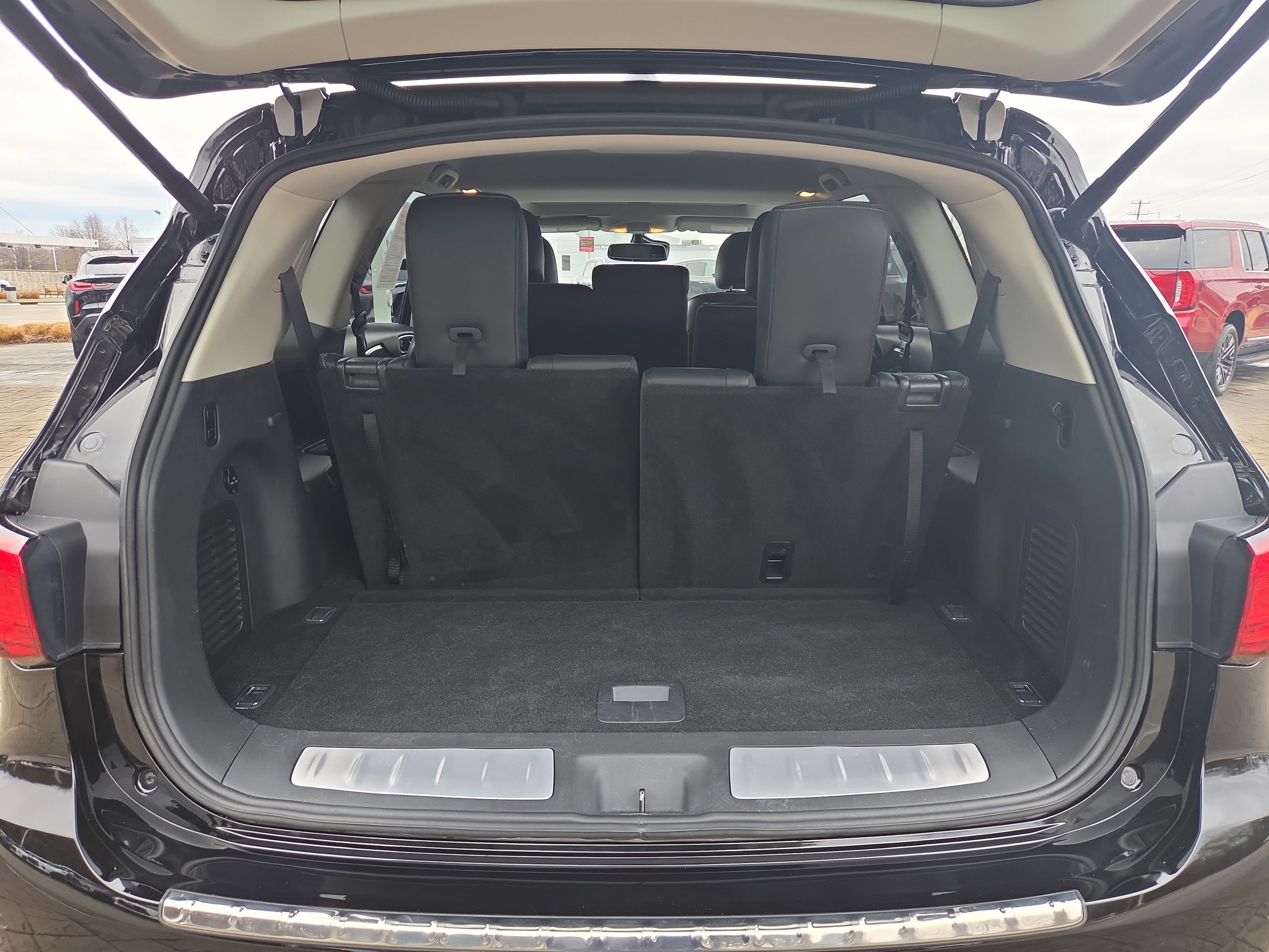 Used 2020 INFINITI QX60 Luxe w/ Essential Package image 10