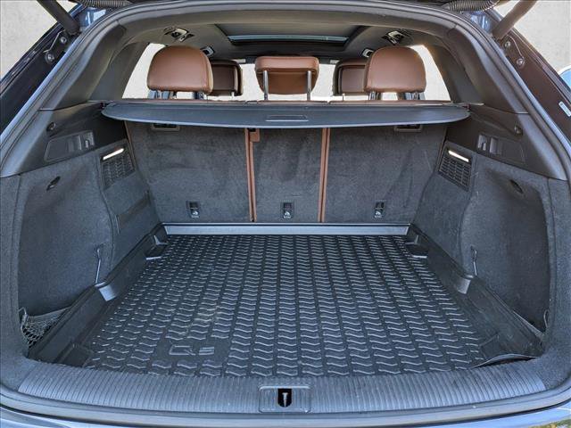 Used 2019 Audi Q5 2.0T Premium Plus w/ Premium Plus Package image 6