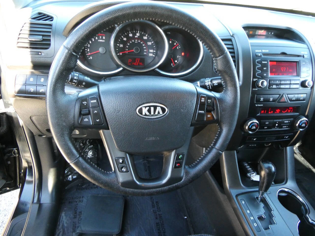 Used 2011 Kia Sorento EX w/ Premium Pkg image 12