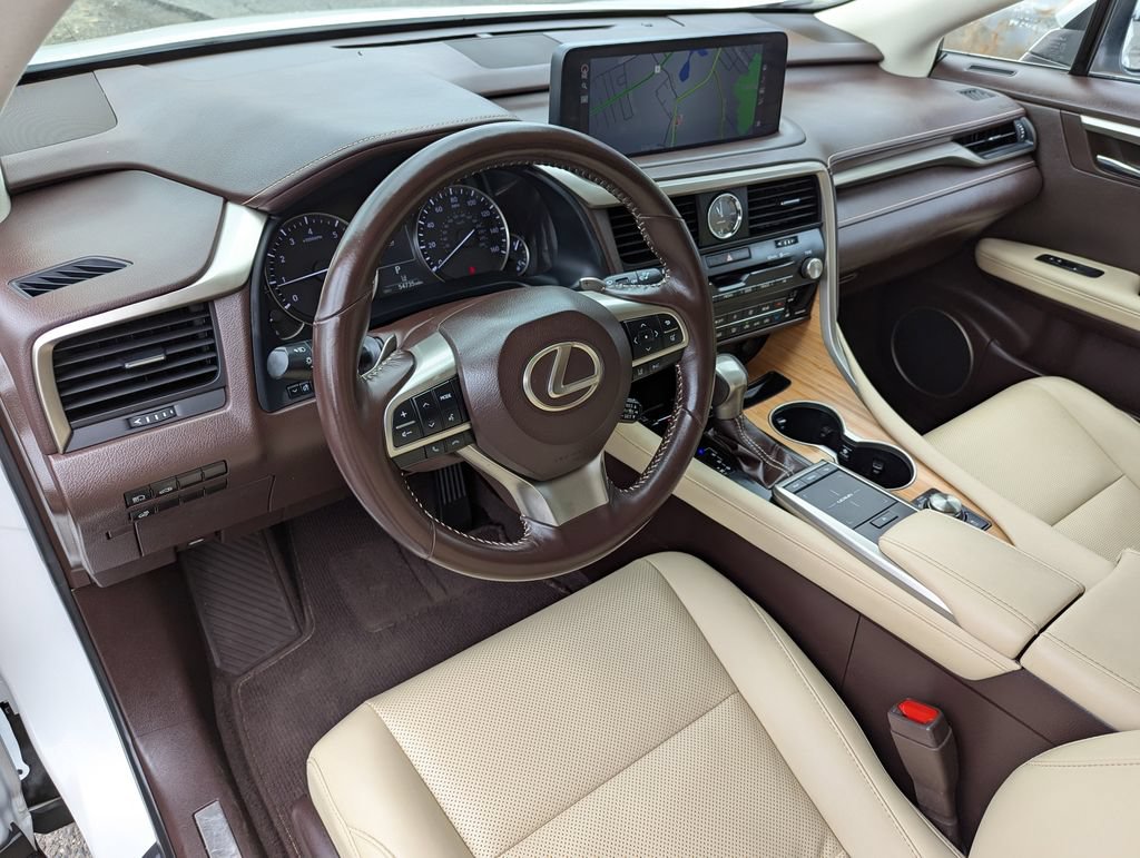 Used 2020 Lexus RX 350L Premium w/ Premium Package AWD/4WD image 14