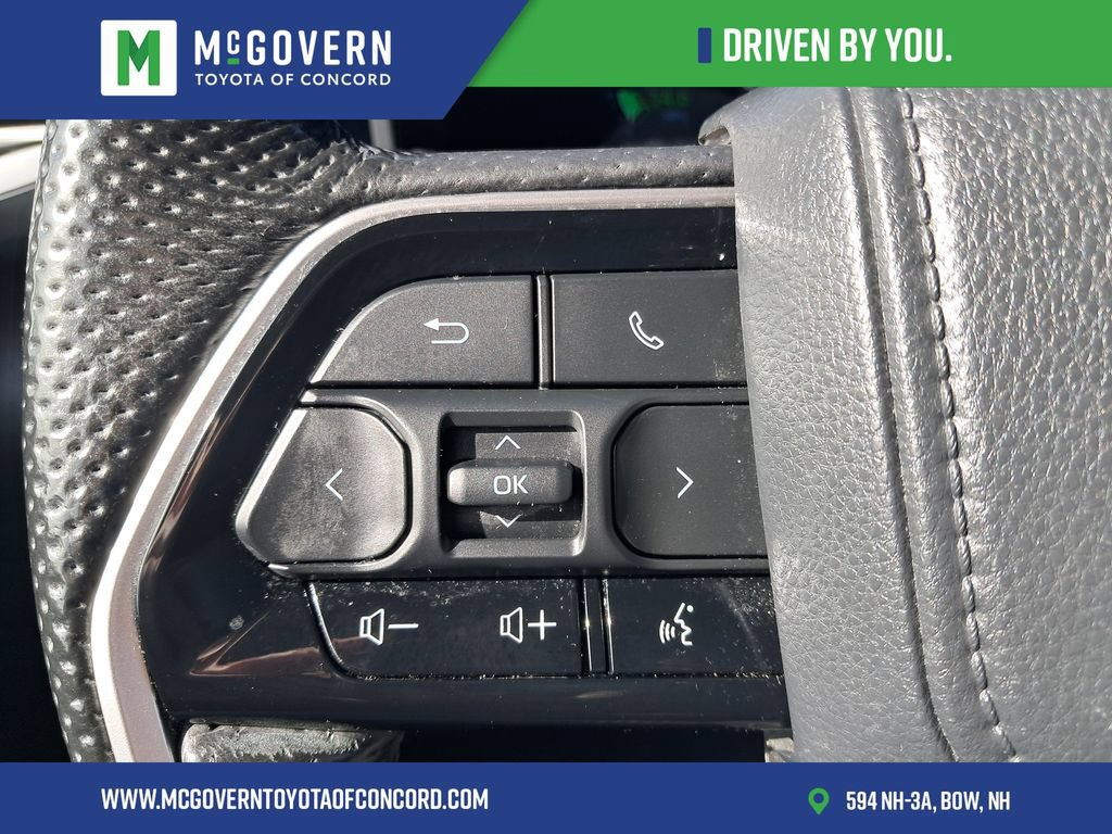 Used 2024 Toyota Tundra Platinum AWD/4WD image 21