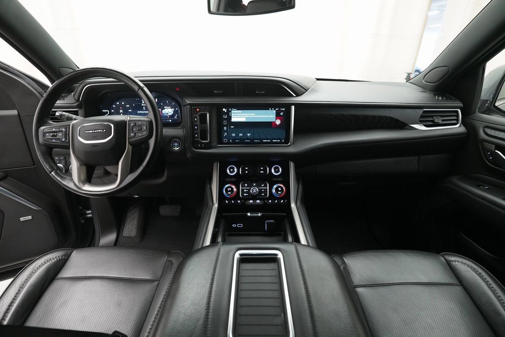 Used 2022 GMC Yukon Denali image 5