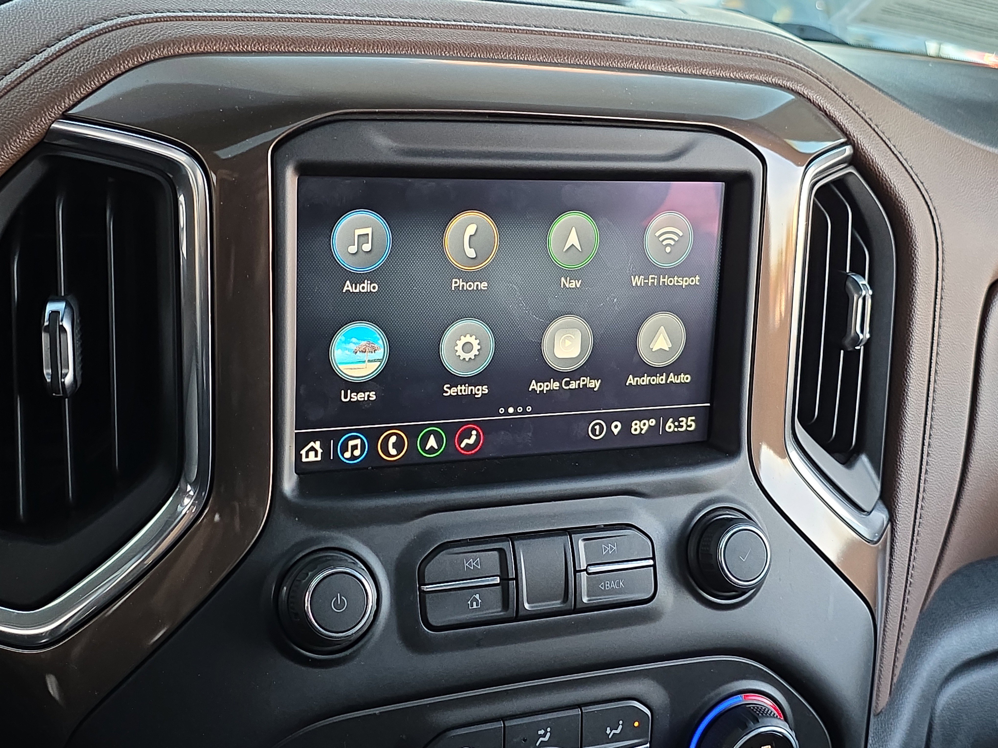 Used 2021 Chevrolet Silverado 2500 High Country w/ Z71 Off-Road Package image 23