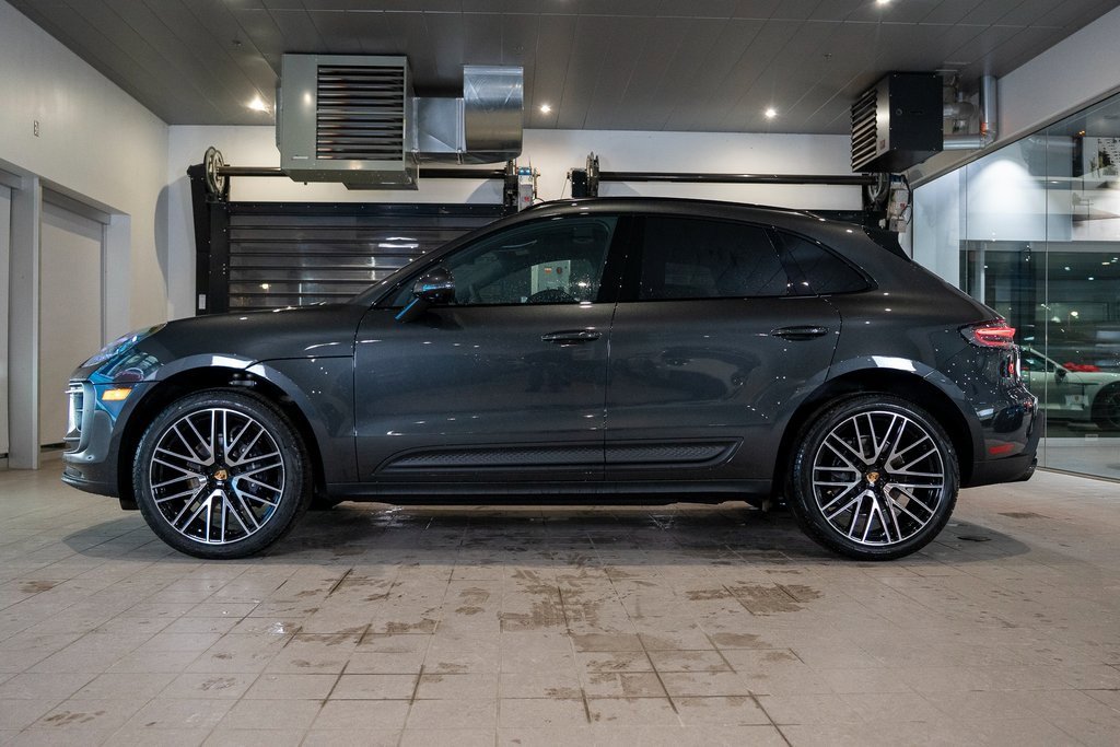 New 2026 Porsche Macan image 2