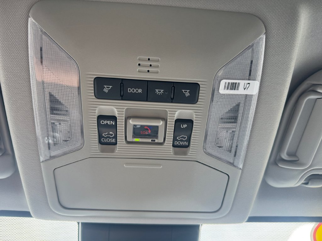 Used 2025 Toyota RAV4 XLE w/ Convenience Package AWD/4WD image 26
