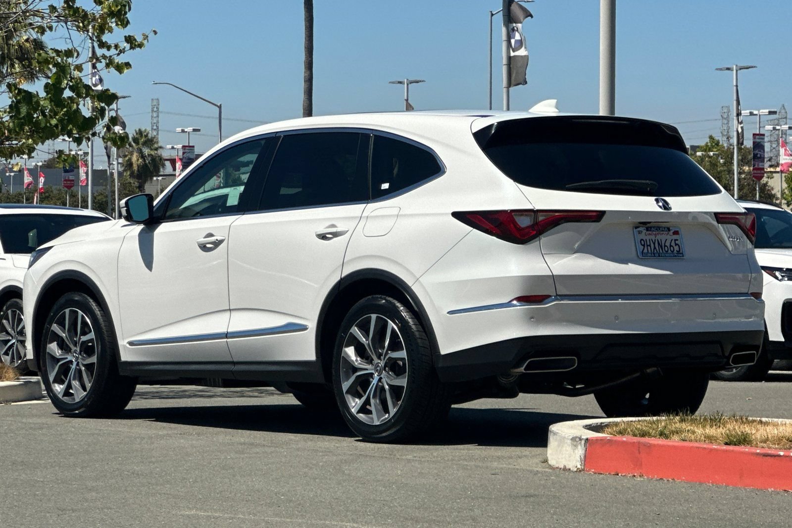 Used 2024 Acura MDX FWD w/ Technology Package image 6