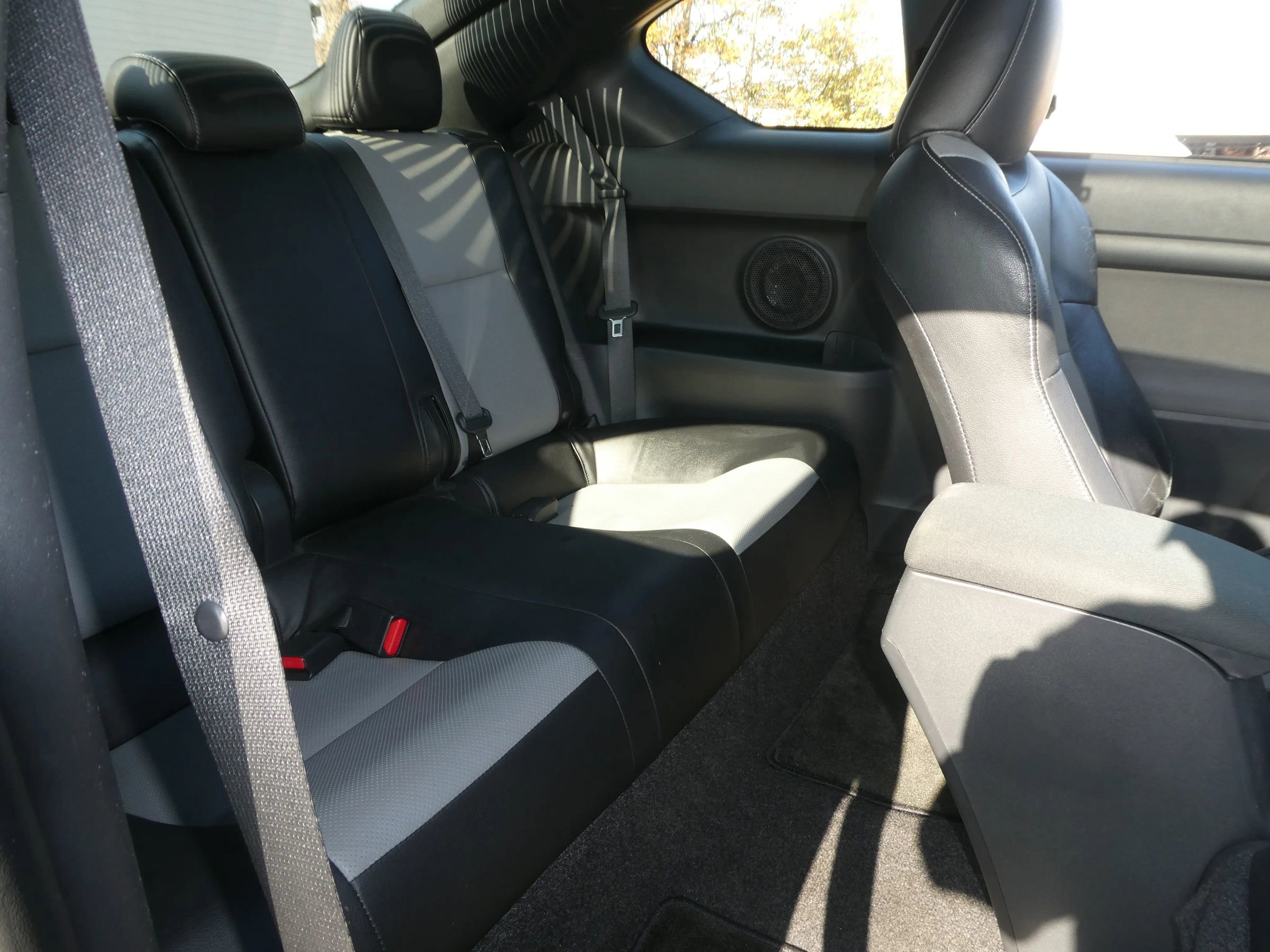 Used 2015 Scion tC image 24