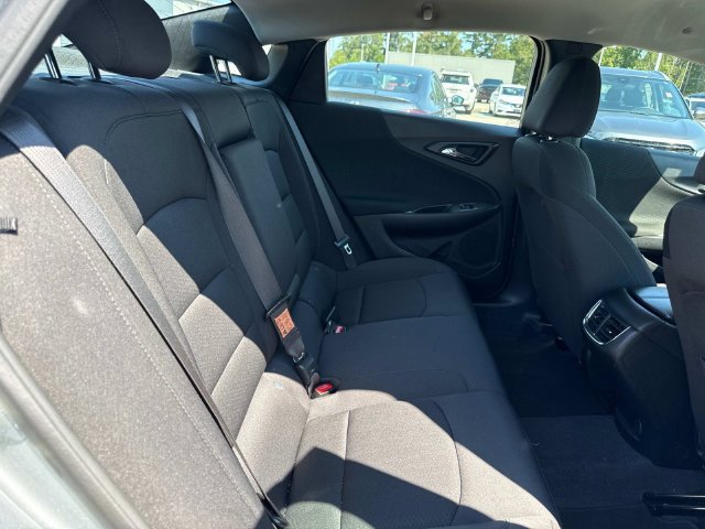 Used 2024 Chevrolet Malibu LT FWD image 13