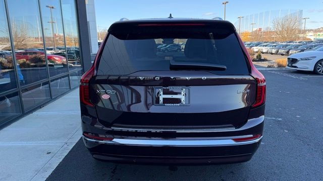 New 2026 Volvo XC90 B6 Plus w/ Protection Package Premier AWD/4WD image 6