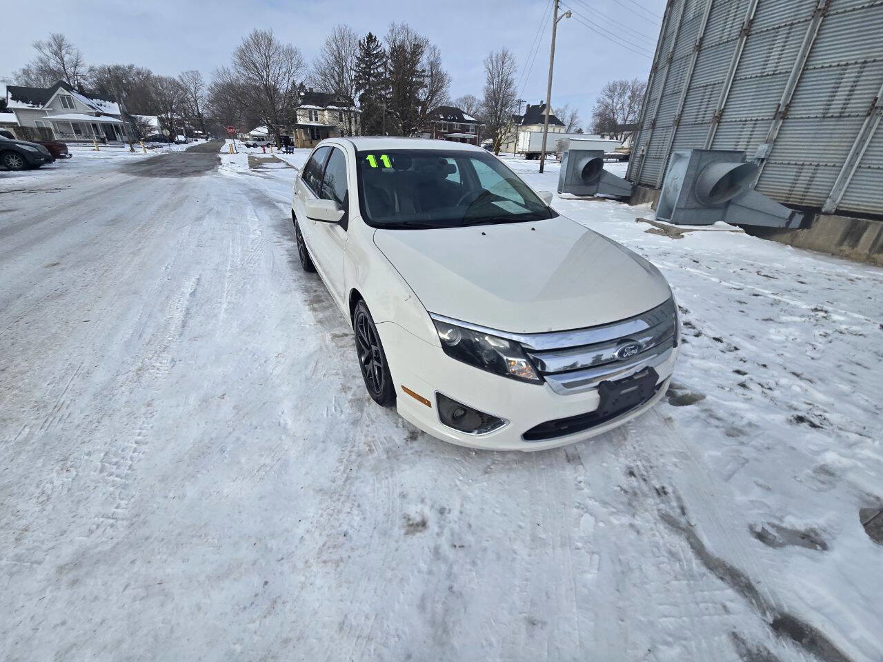 Used 2011 Ford Fusion SEL image 5