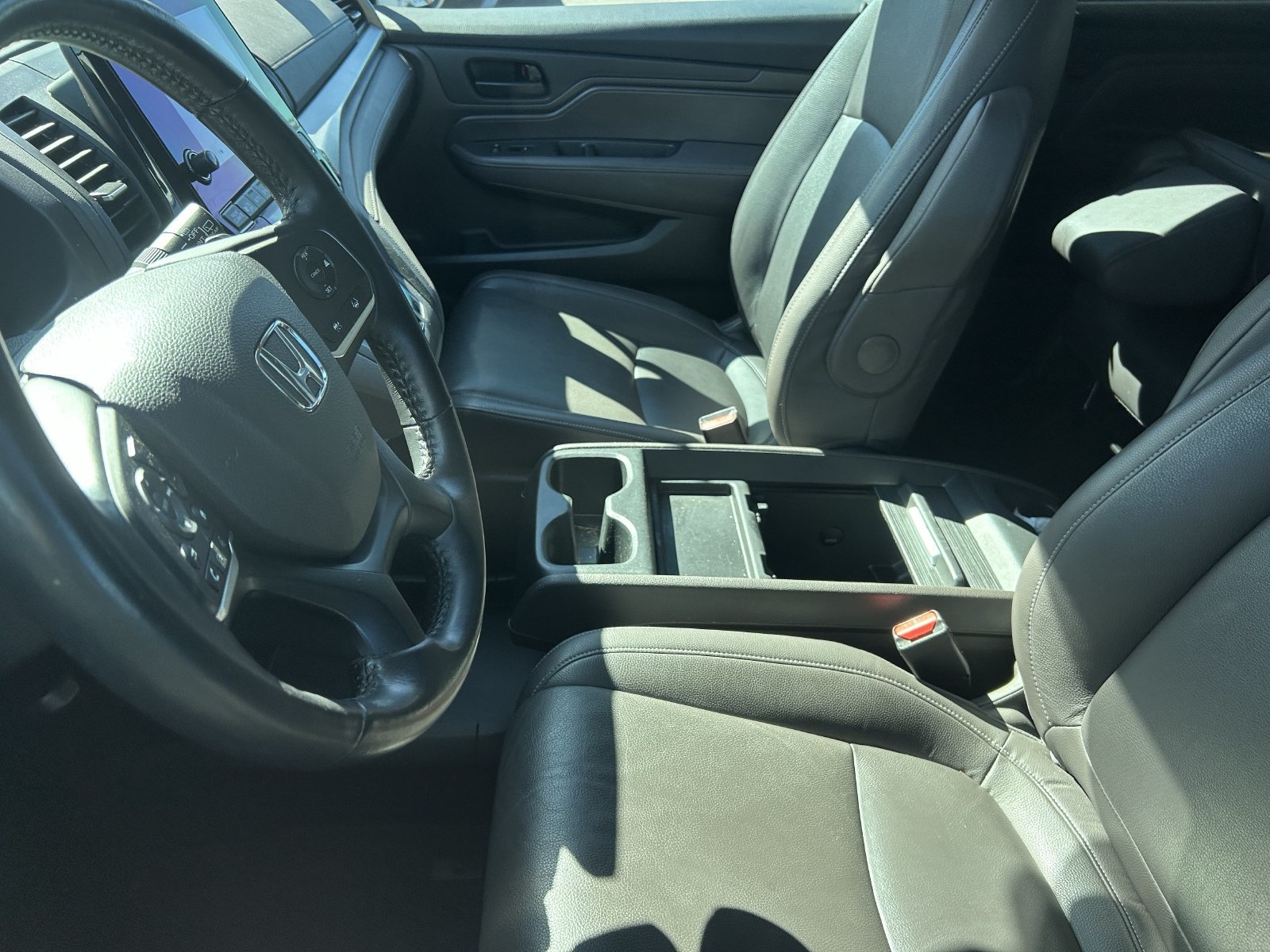 Used 2024 Honda Odyssey EX-L image 12