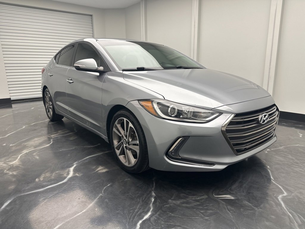 Used 2017 Hyundai Elantra Limited w/ Limited Tech Package 04 image 2