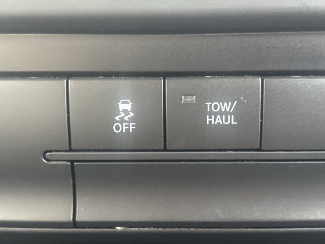 Used 2014 RAM 1500 Tradesman w/ Popular Equipment Group AWD/4WD image 39